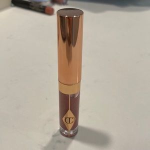 Charlotte tilbury lip gloss in rose jewel